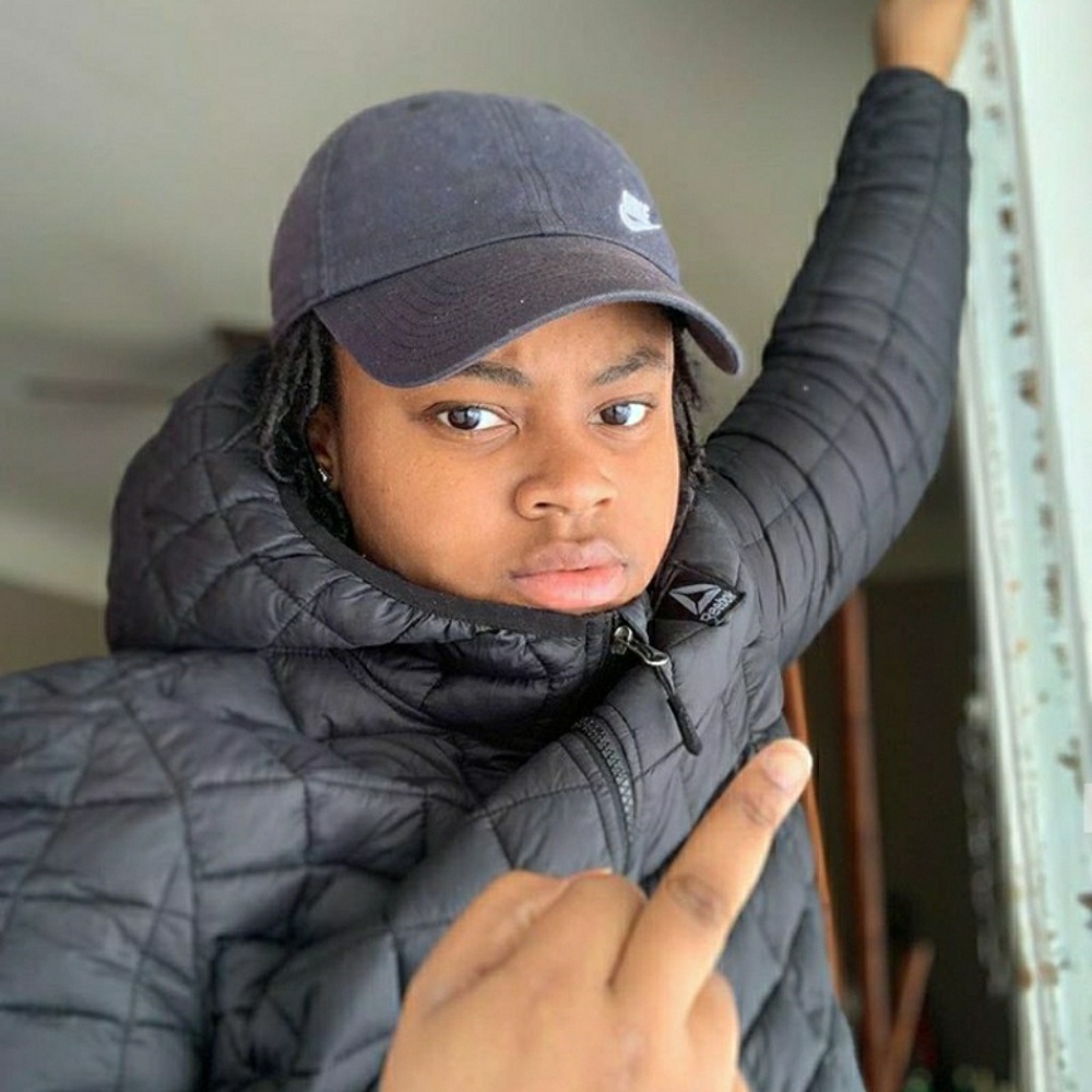 Meet your Posher, Constance